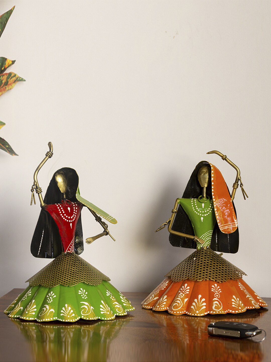 

ExclusiveLane Set Of 2 Handpainted Decorative Showpieces, Orange