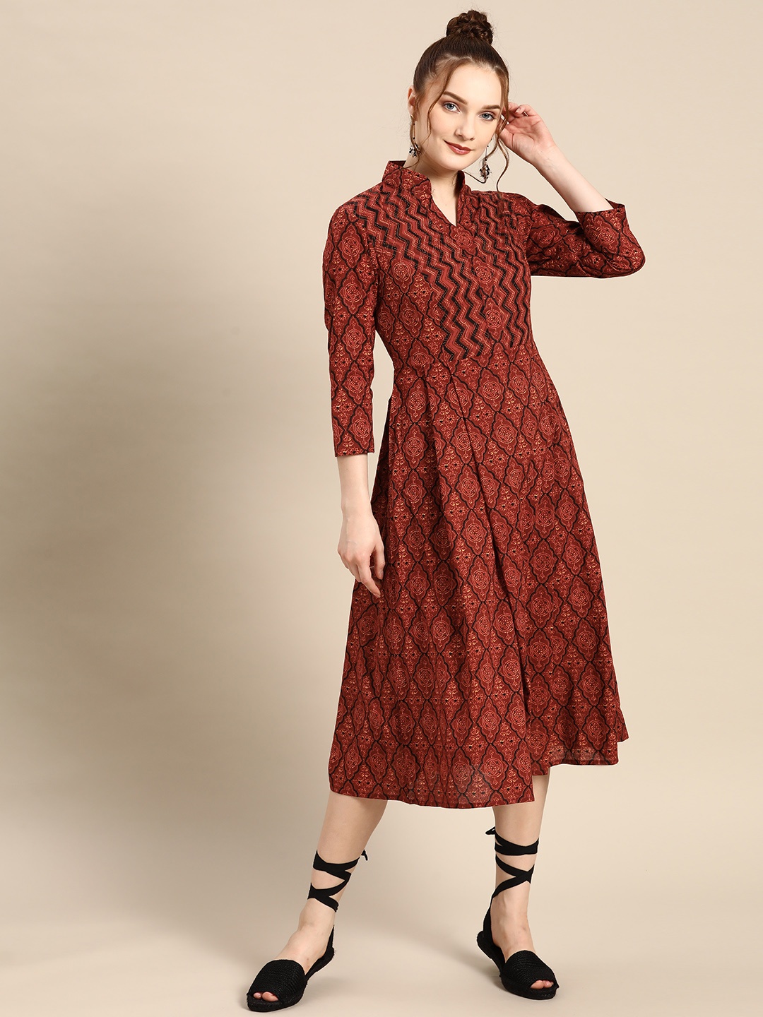 

MABISH by Sonal Jain Maroon & Black Cotton A-Line Midi Dress