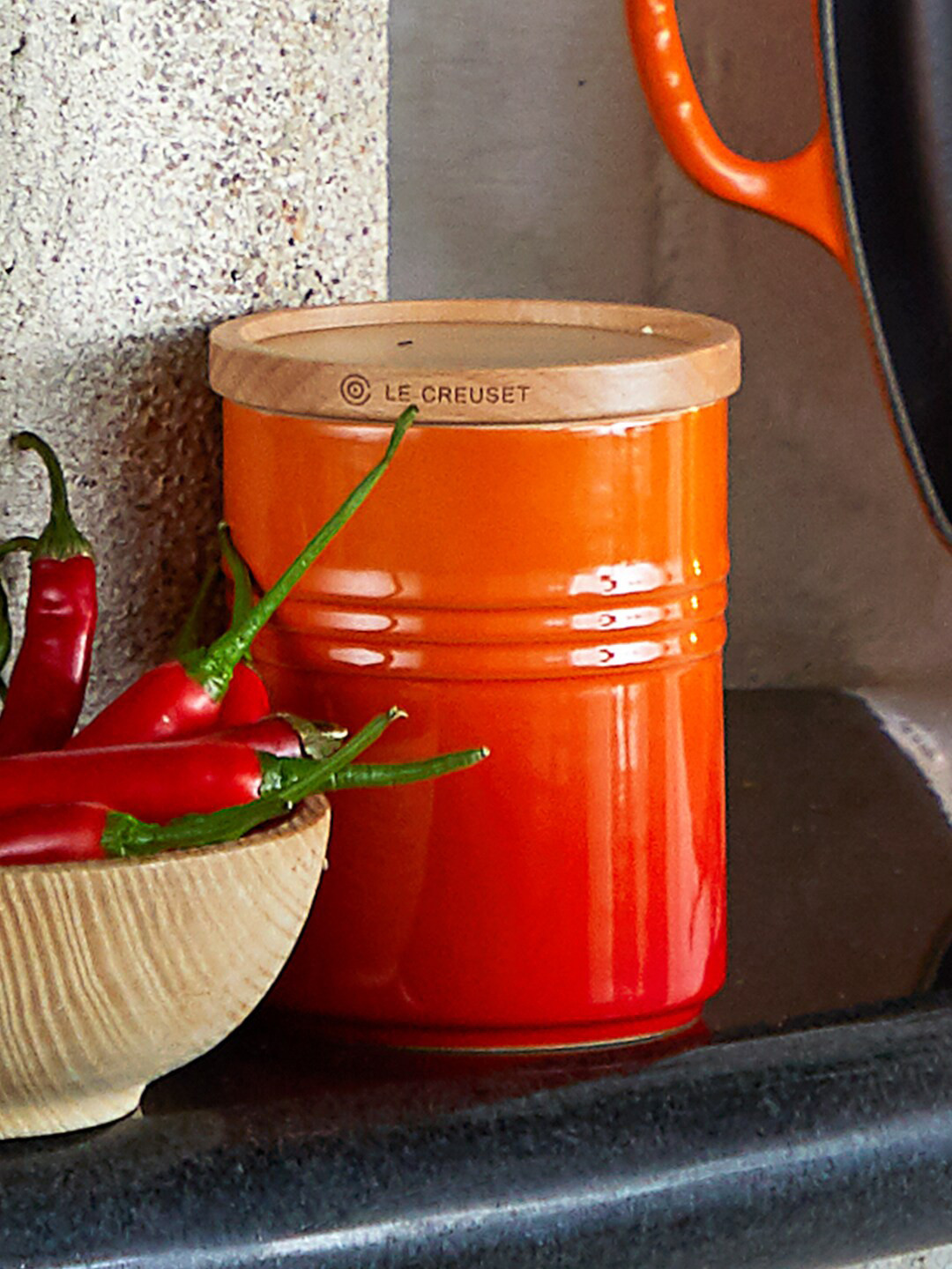 

LE CREUSET Orange Medium Storage Jar with Wooden Lid-Flame