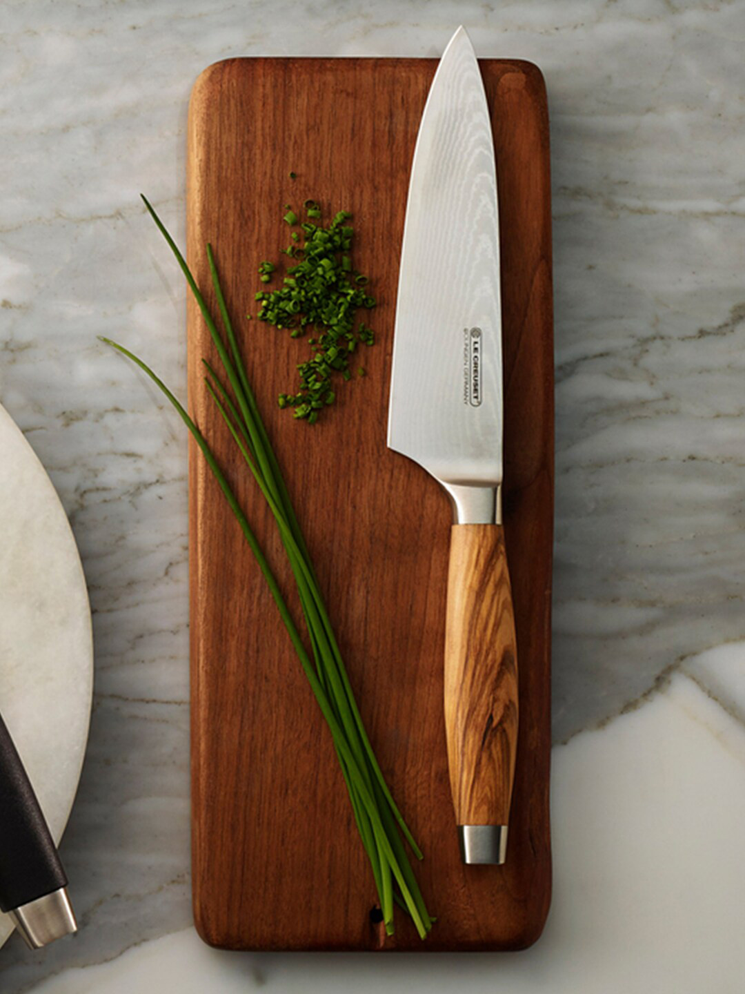 

LE CREUSET Steel-Toned & Brown Solid Stainless Steel Chef's Knife