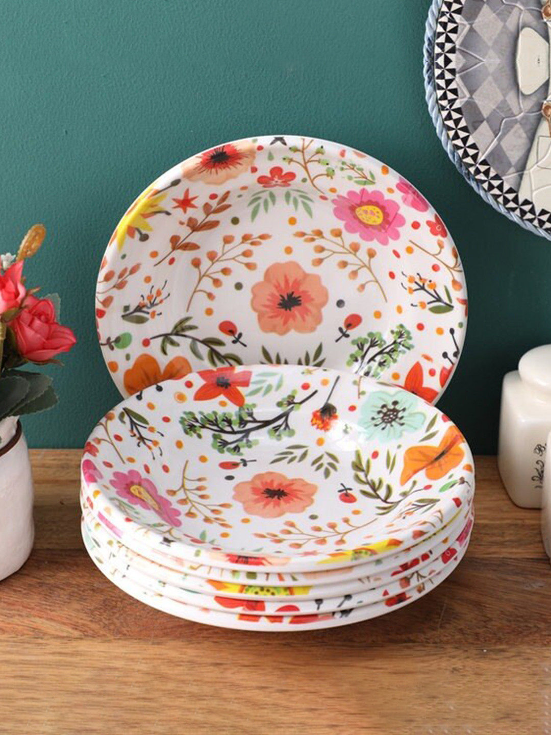 

Gallery99 White & Brown 6 Pieces Floral Printed Melamine Glossy Plates