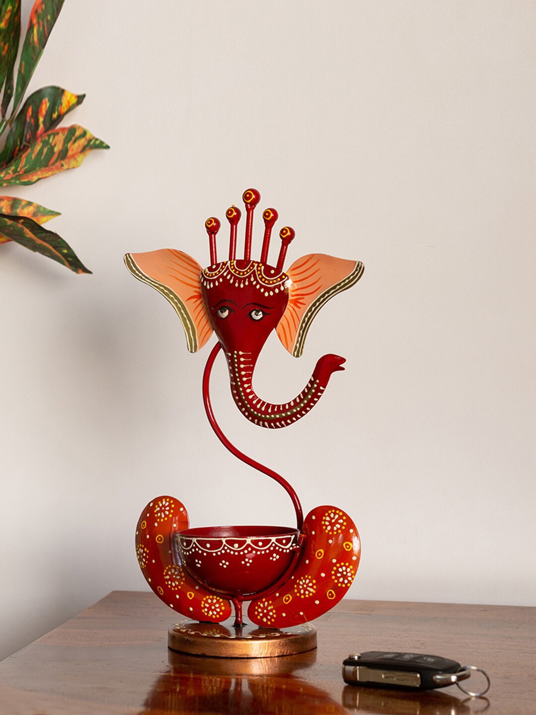 

ExclusiveLane Red Orange Handpainted Table Tea Light Candle Holder