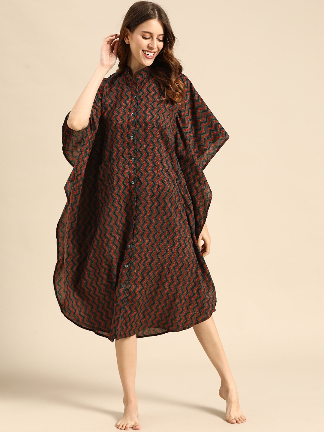 

MABISH by Sonal Jain Rust Brown & Black Cotton Kaftan Nightdress