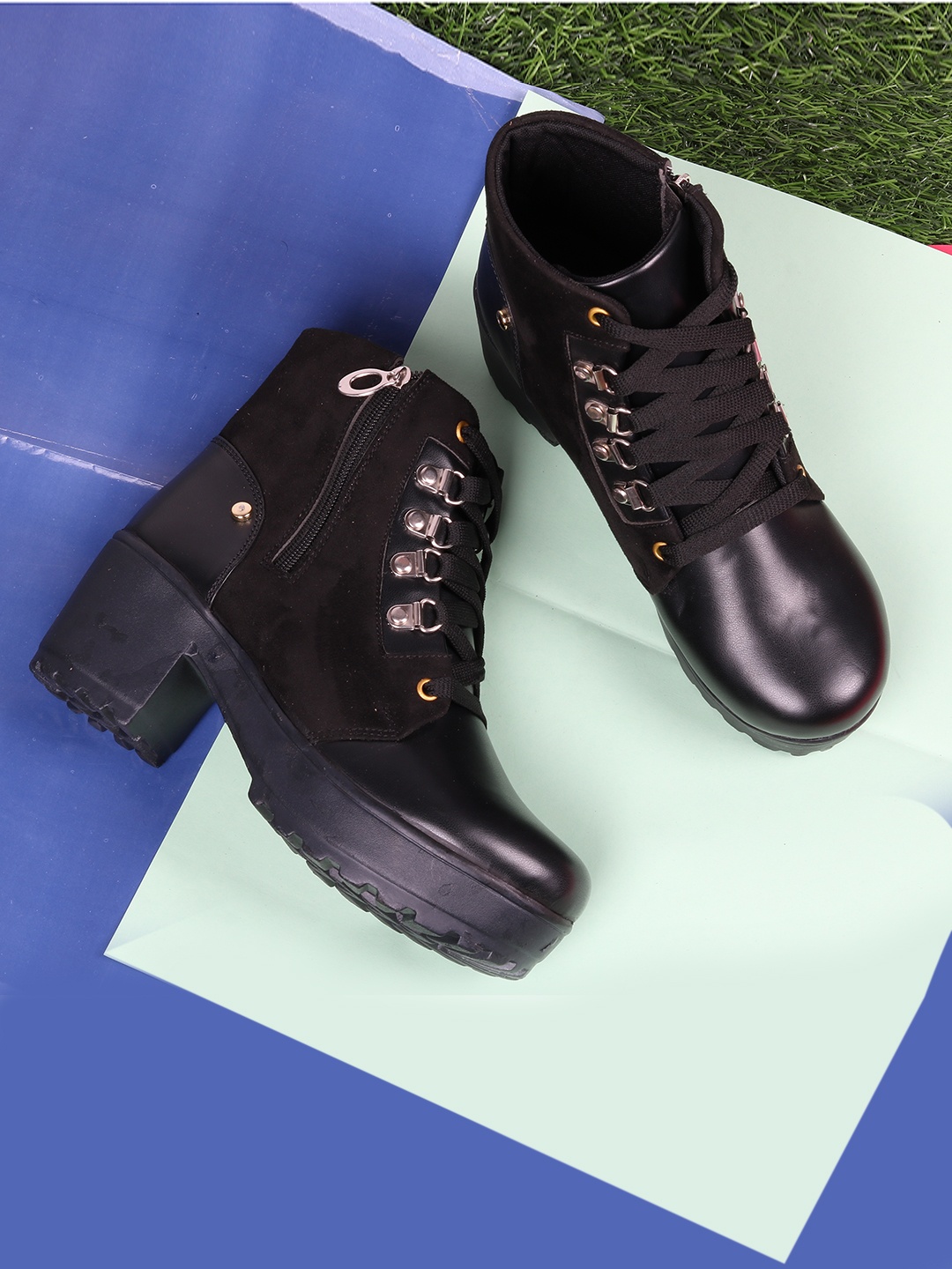 

ZAPATOZ Black Suede Block Heeled Boots