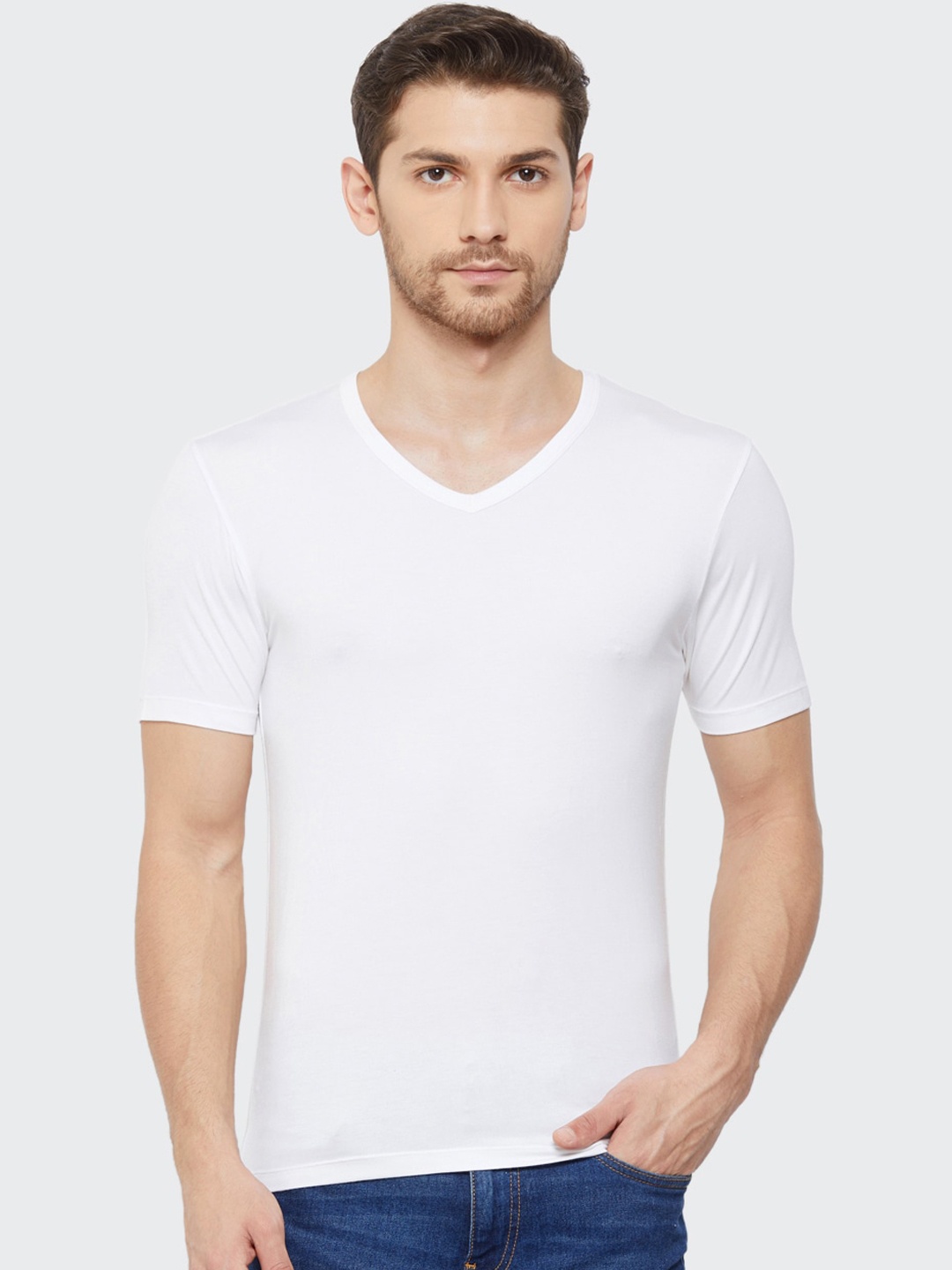 

Almo Wear Men White Solid Innerwear Vest