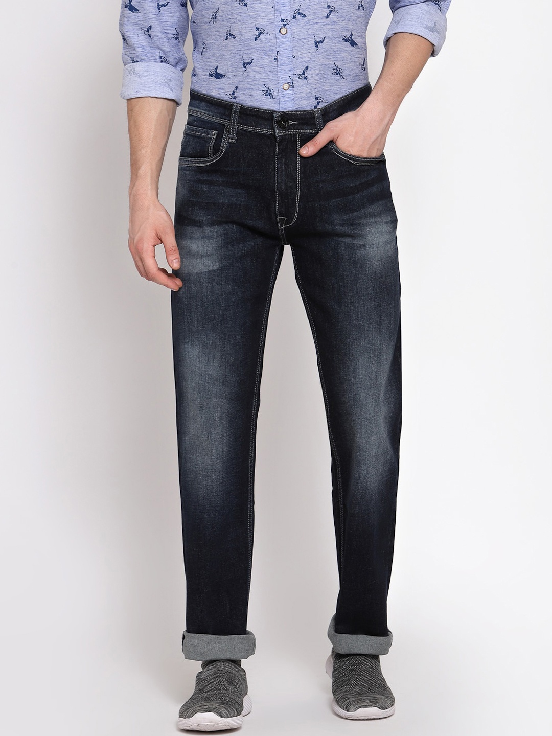 

Pepe Jeans Men Blue Straight Fit Light Fade Stretchable Jeans