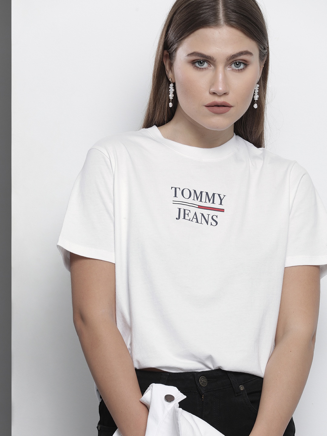 

Tommy Hilfiger Women White Brand Logo Printed Organic Cotton T-shirt