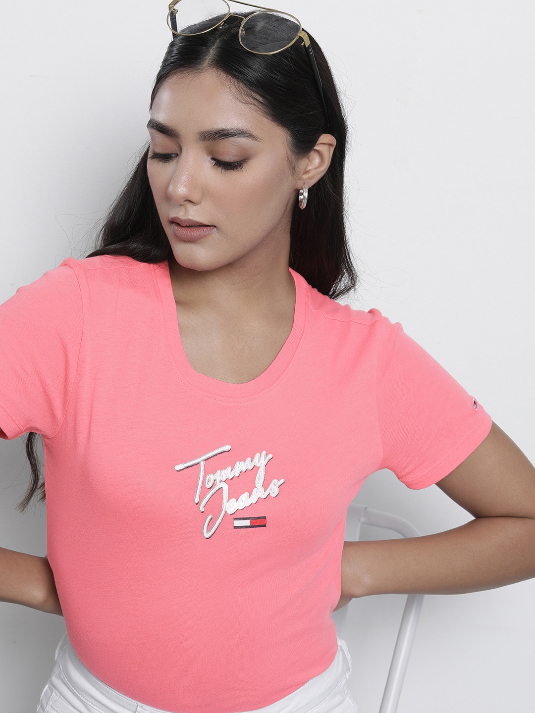 

Tommy Hilfiger Women Pink Brand Logo Applique Skinny Fit Pure Cotton T-shirt