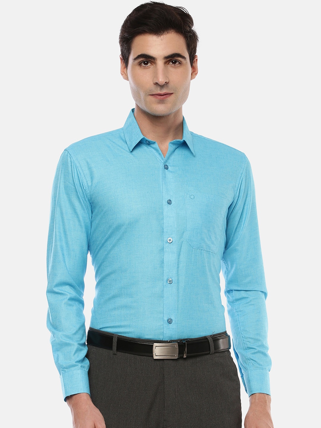 

Jansons Men Blue Spread Collar Regular Fit Formal Shirt