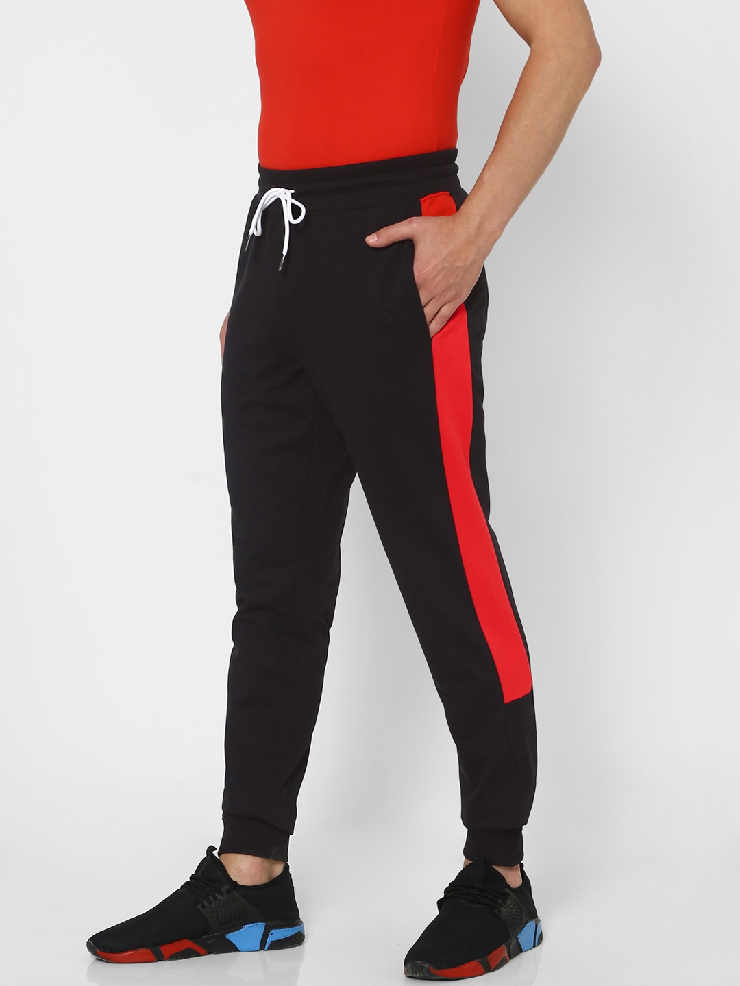 

Jack & Jones Men Black Straight Fit Side Striped Joggers