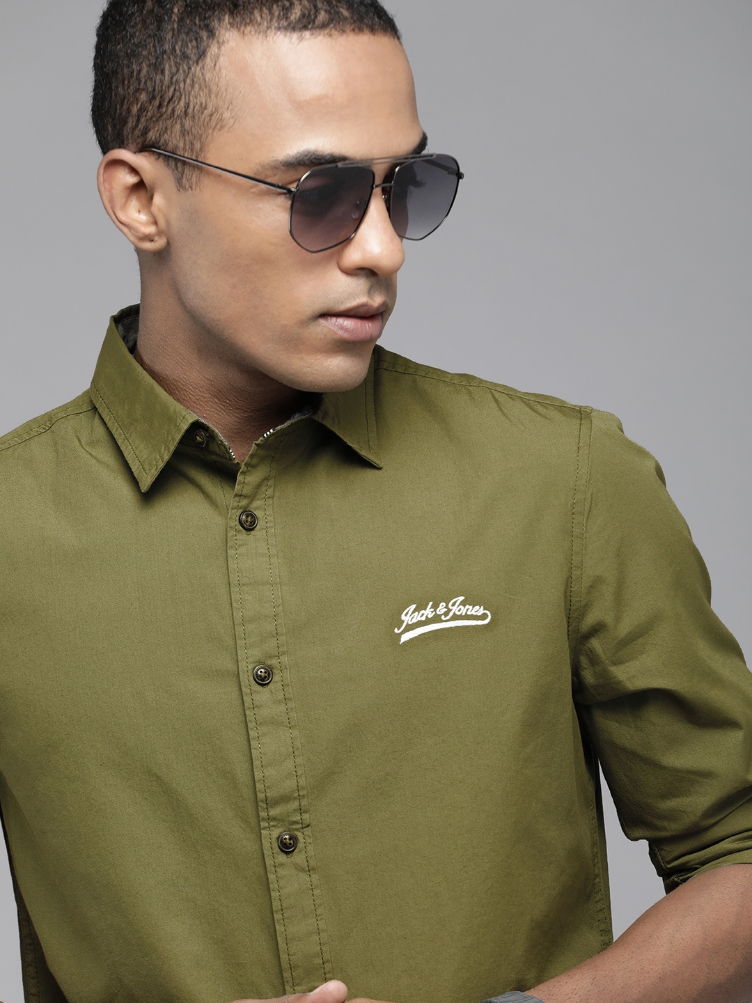 

Jack & Jones Men Olive Green Solid Slim Fit Opaque Casual Shirt