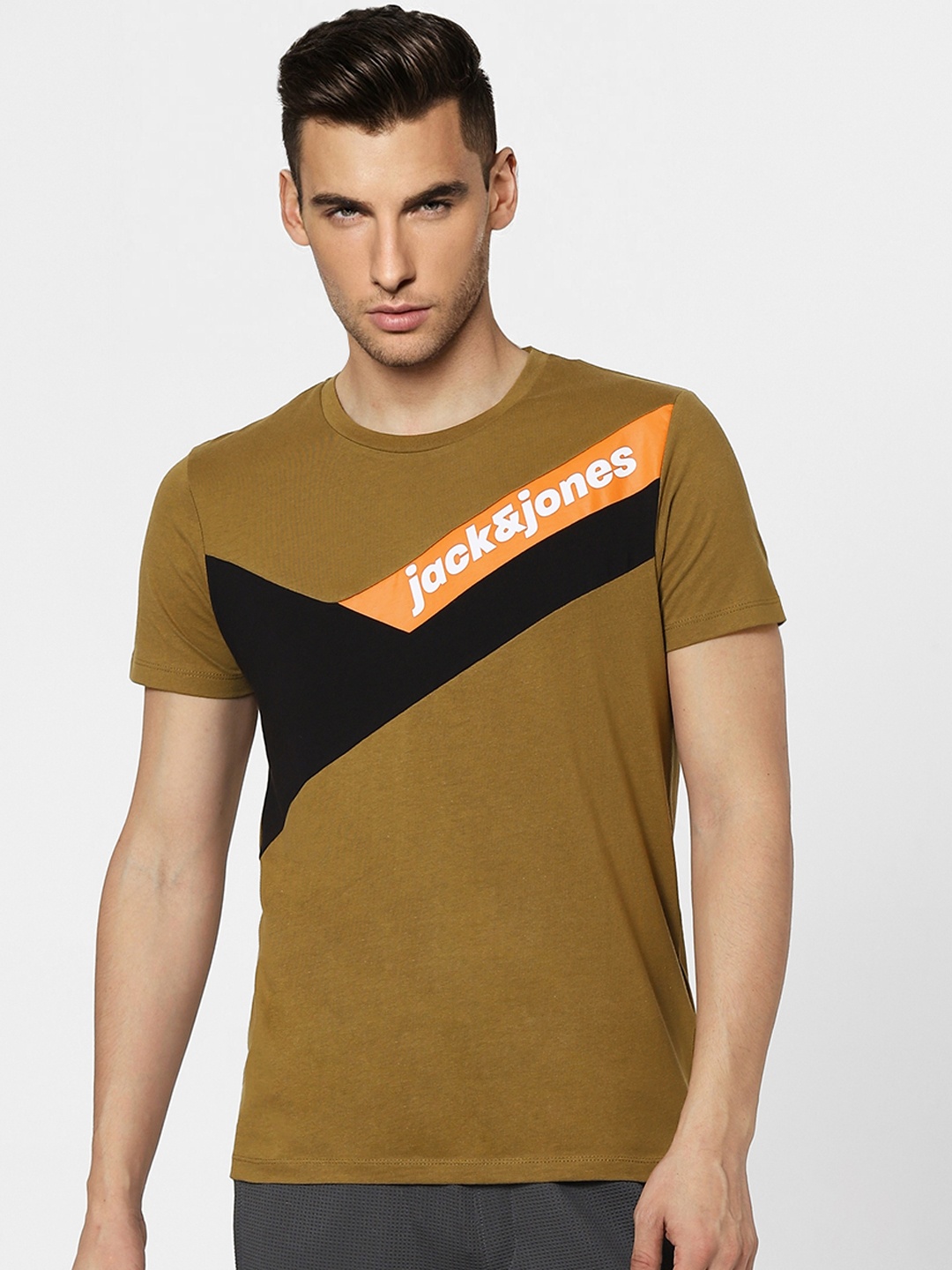 

Jack Jones Men Brown Logo Printed Slim Fit Pure Cotton T-shirt