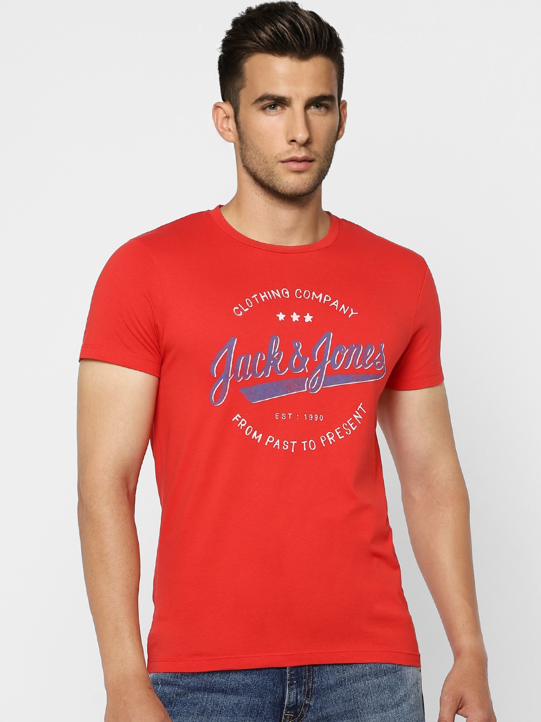 

Jack Jones Men Red Blue Typography Printed Pure Cotton T-shirt