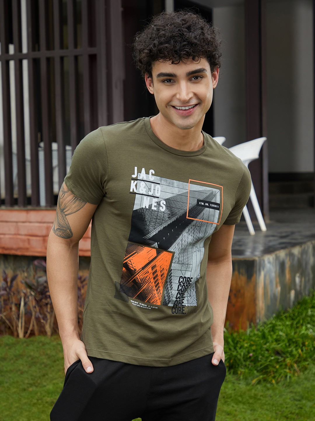 

Jack & Jones Men Olive Green Printed Slim Fit T-shirt