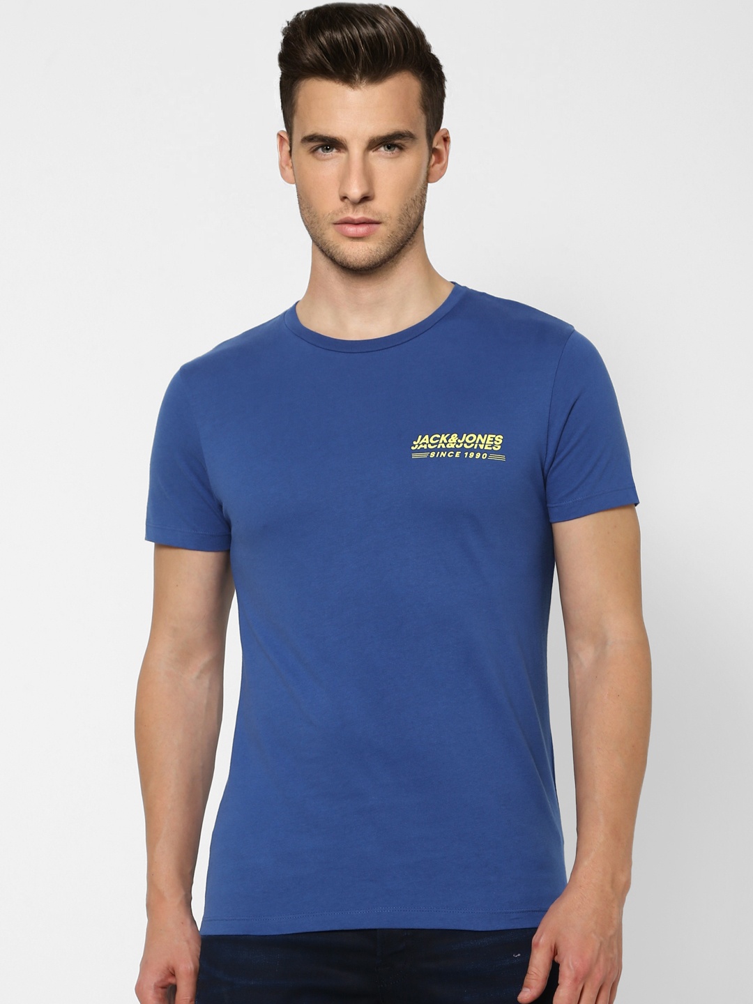 

Jack & Jones Men Blue Solid Round Neck T-shirt