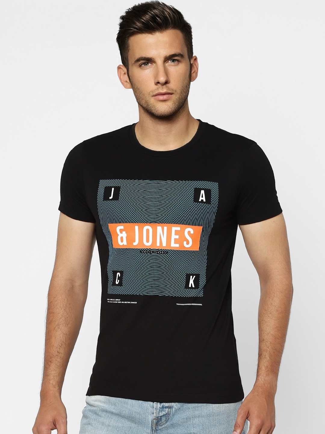 

Jack & Jones Men Black Typography Printed Slim Fit T-shirt