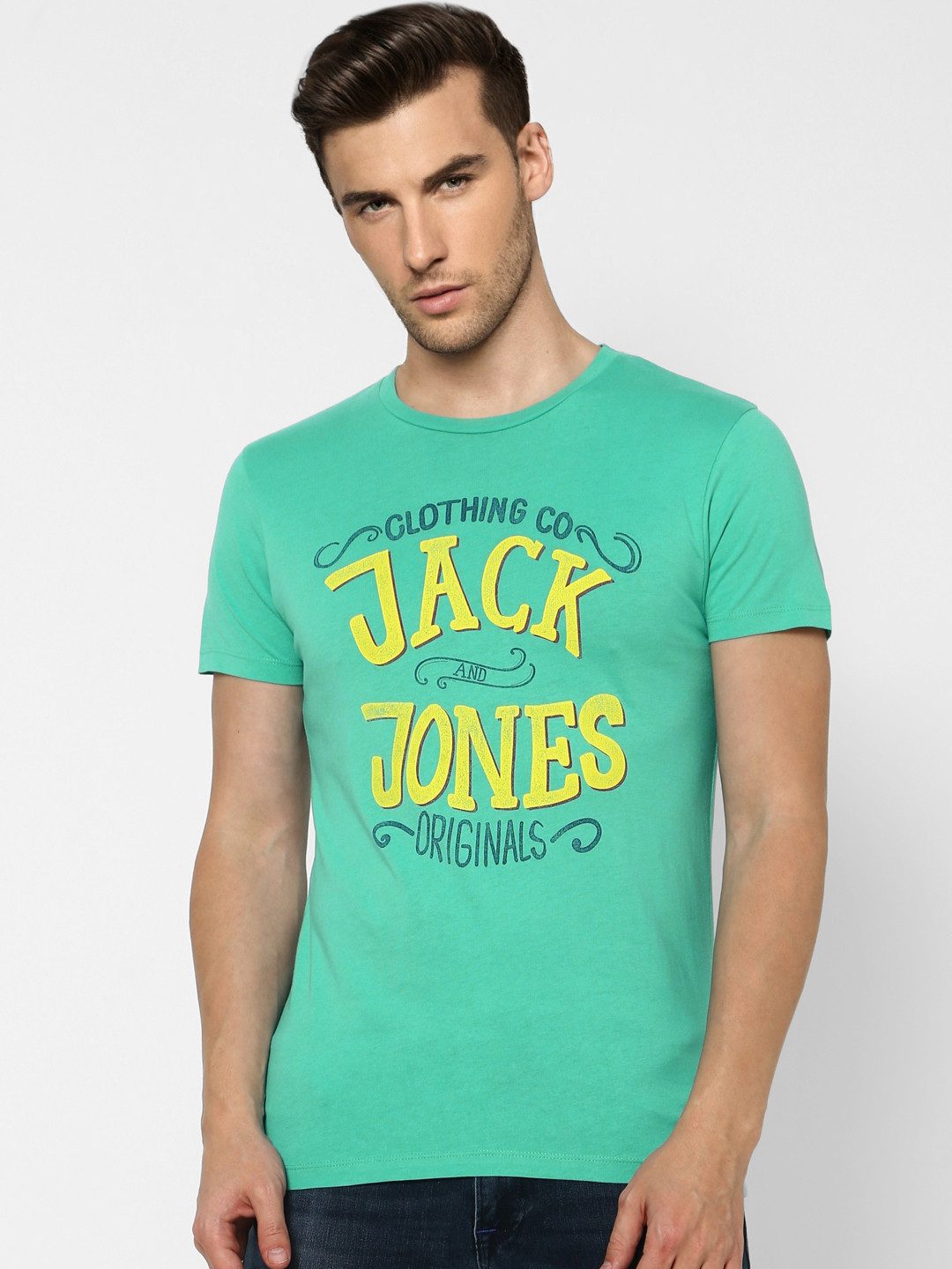 

Jack & Jones Men Turquoise Blue & Yellow Brand Logo Printed Slim Fit T-shirt