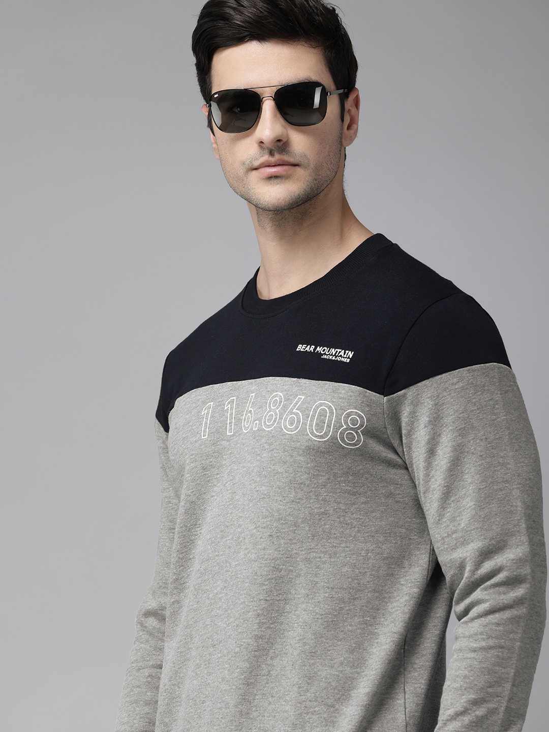 

Jack & Jones Men Grey Melange & Black Colourblocked Sweatshirt