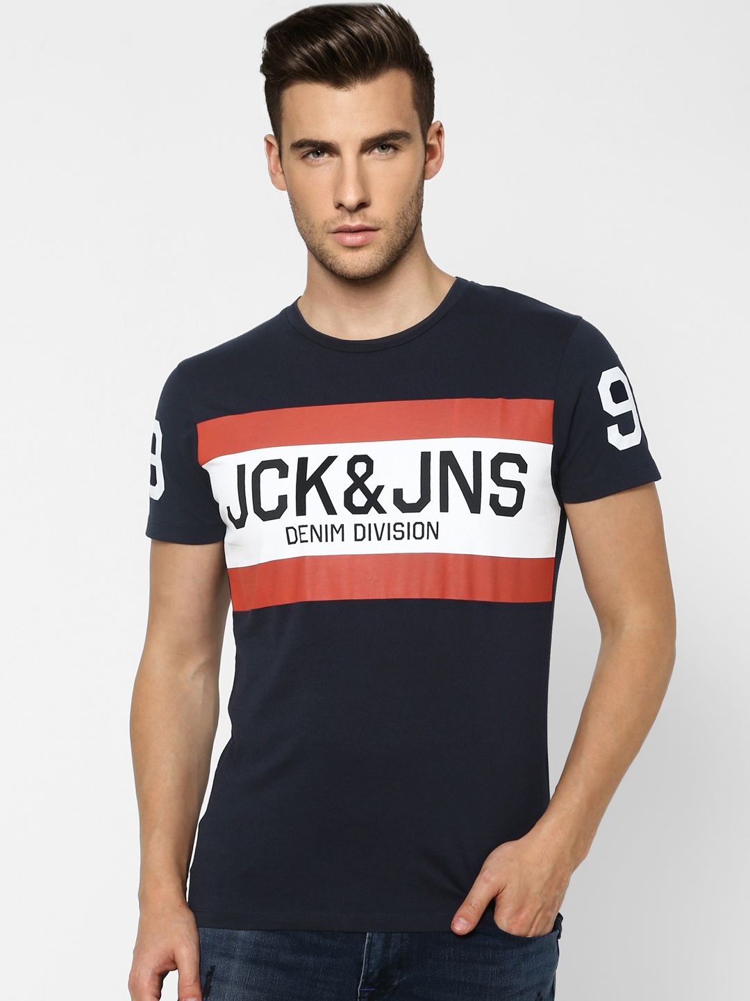 

Jack Jones Men Navy Blue White Colourblocked Pure Cotton T-shirt with Printed Detail