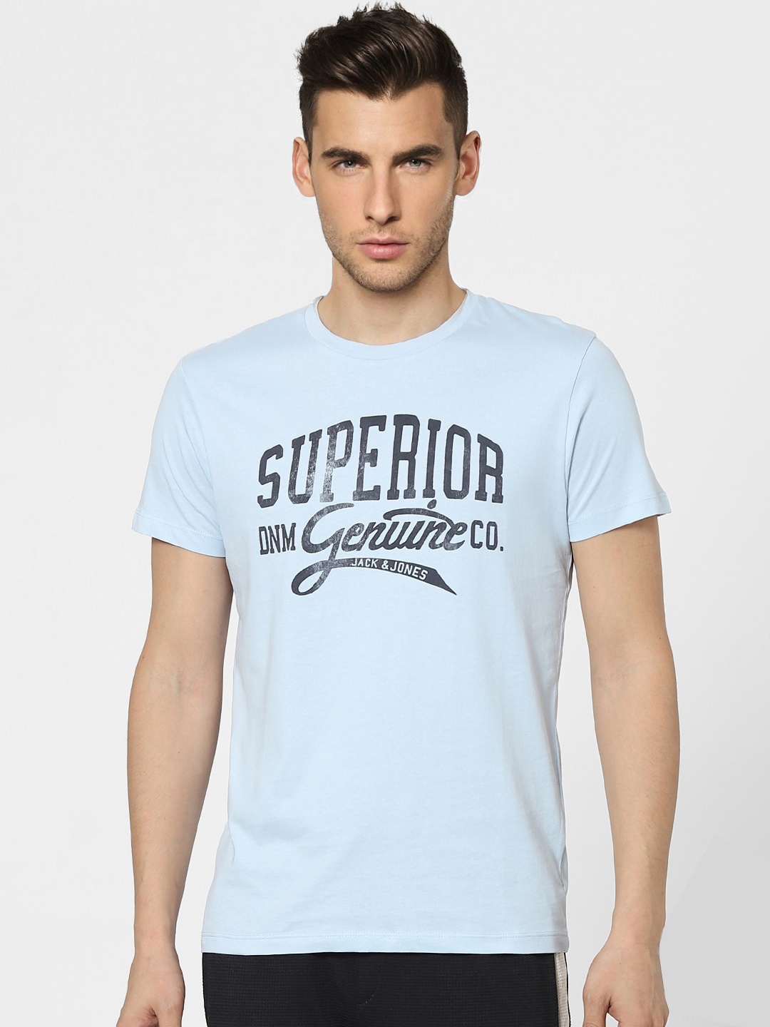 

Jack & Jones Men Blue & Black Typography Printed Slim Fit Round Neck T-shirt