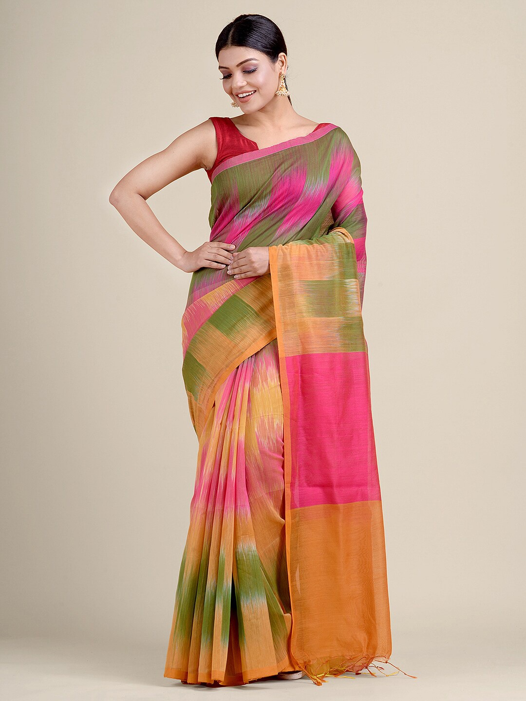 

Charukriti Green & Pink Woven Design Handloom Ikat Saree