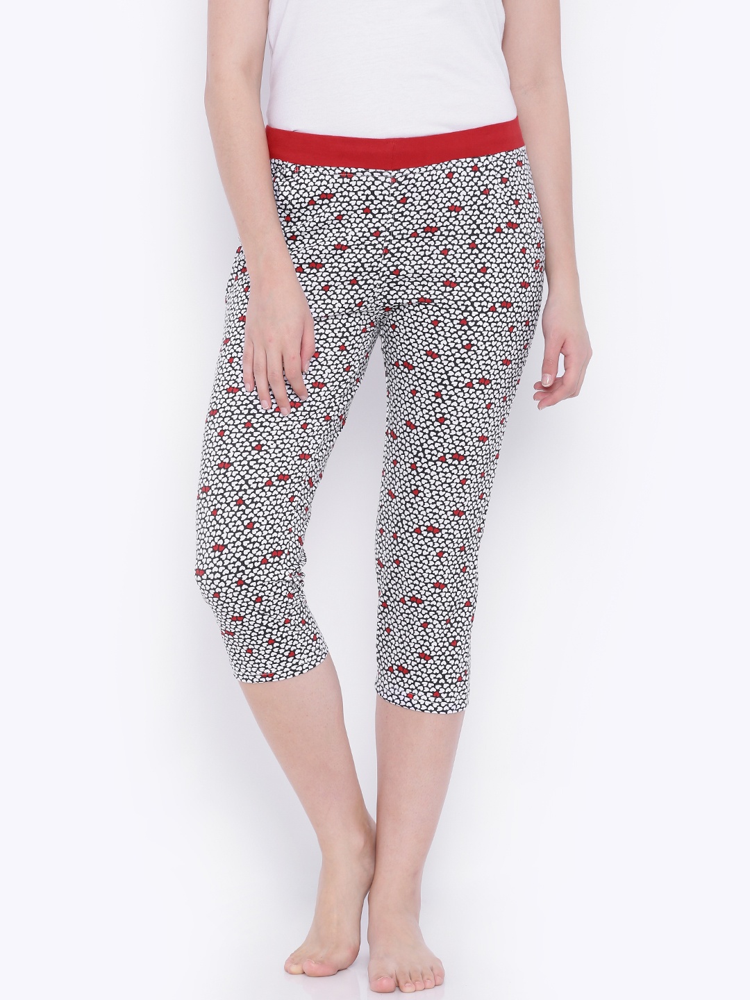 

SDL by Sweet Dreams White & Black Printed Smart Fit Lounge Capris F-LLC-1181, Red
