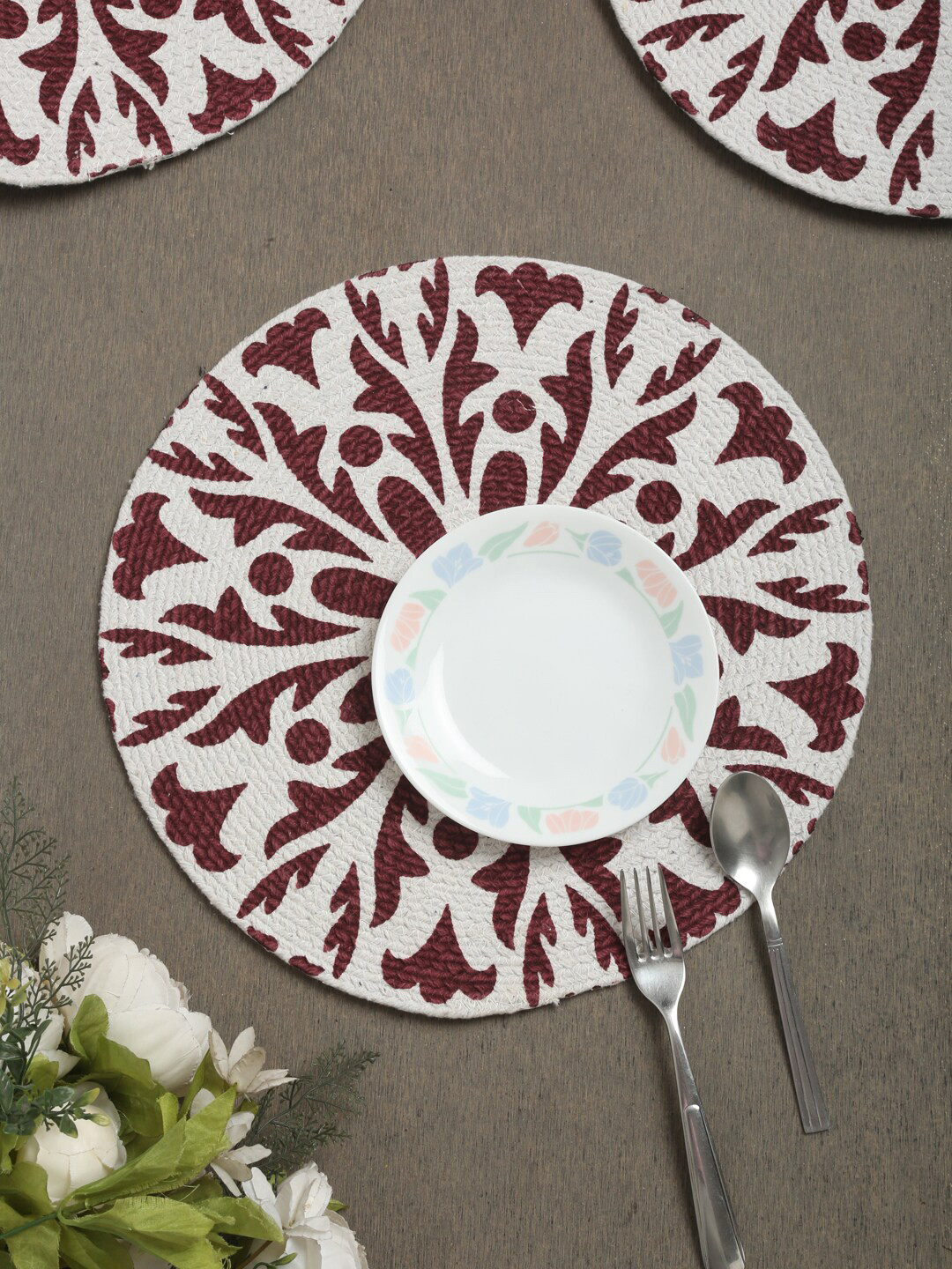 

HOSTA HOMES Set of 6 Printed Round Pure Cotton Table Mats, White