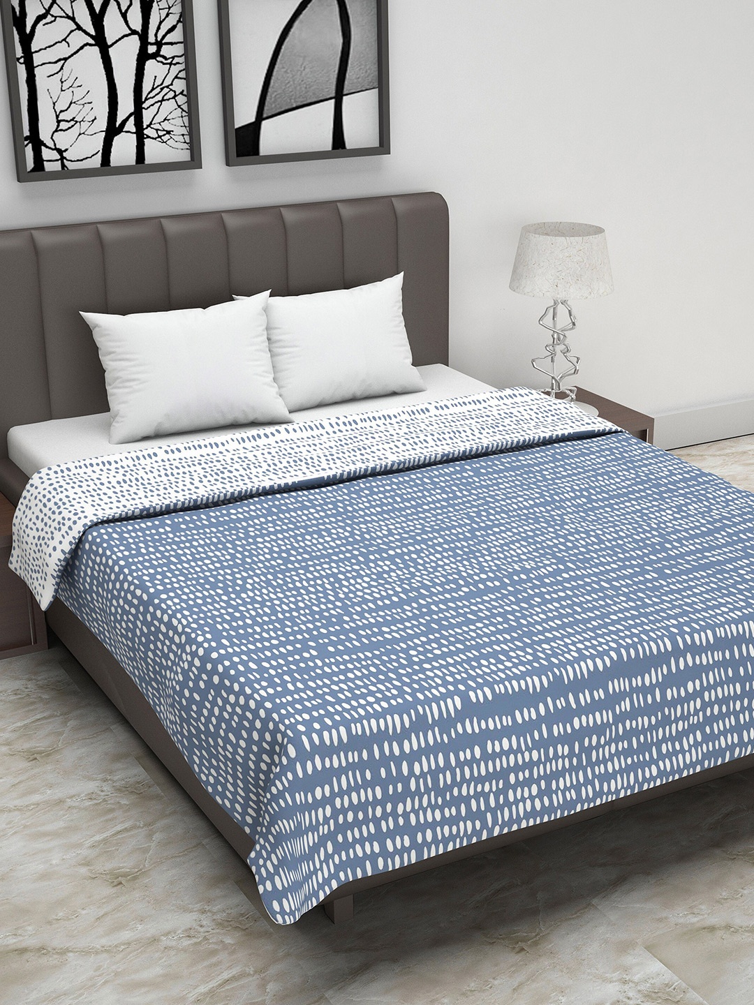 

Divine Casa Grey & White AC Room 110 GSM Double Bed Dohar