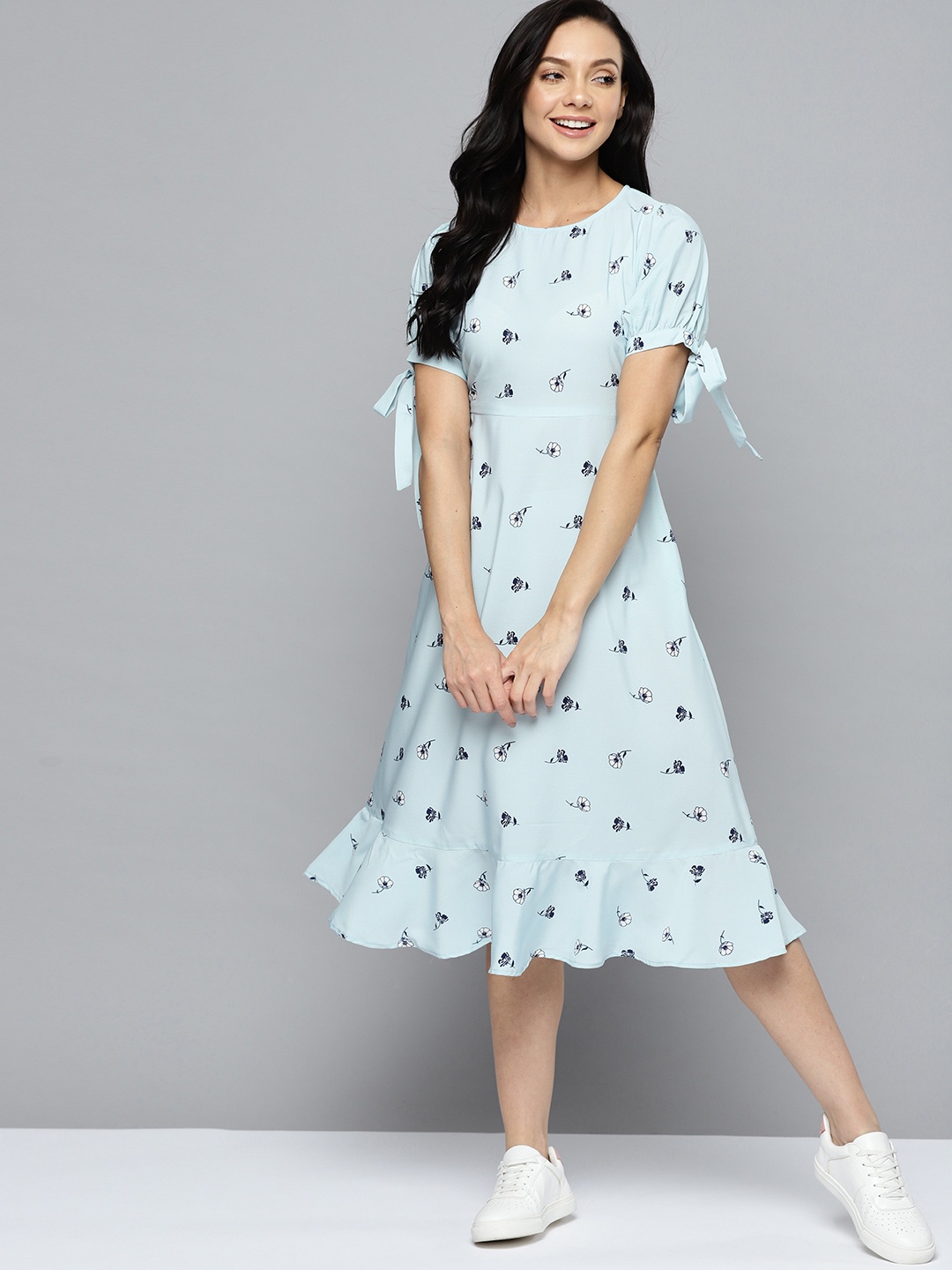 

Mast & Harbour Blue & White Floral Printed Midi Fit & Flare Dress