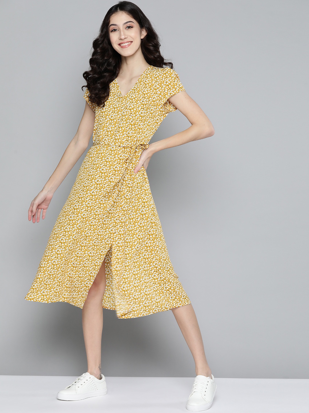 

Mast & Harbour Mustard Yellow & White Floral Print Wrap Dress