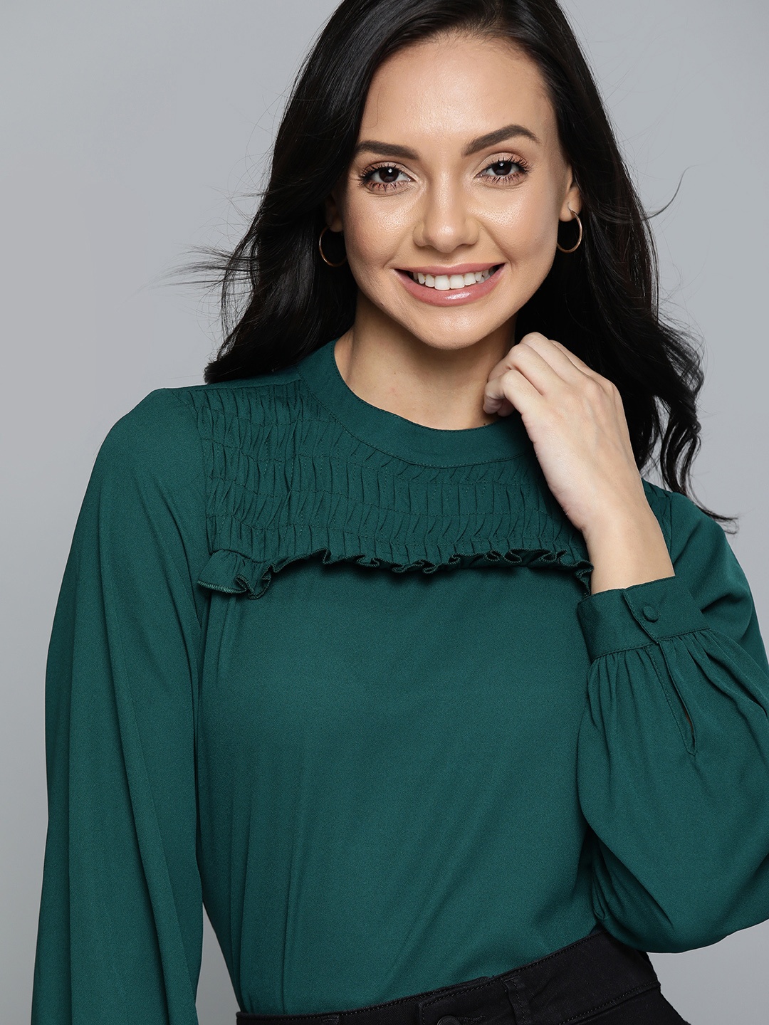 

Mast & Harbour Green Solid Regular Top