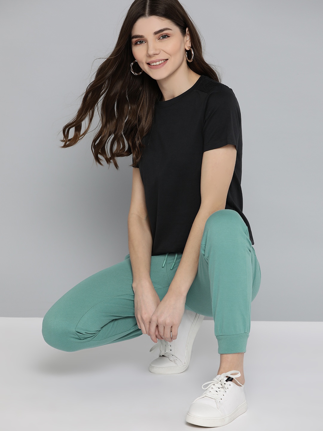 

Mast & Harbour Women Sea Green Solid Joggers