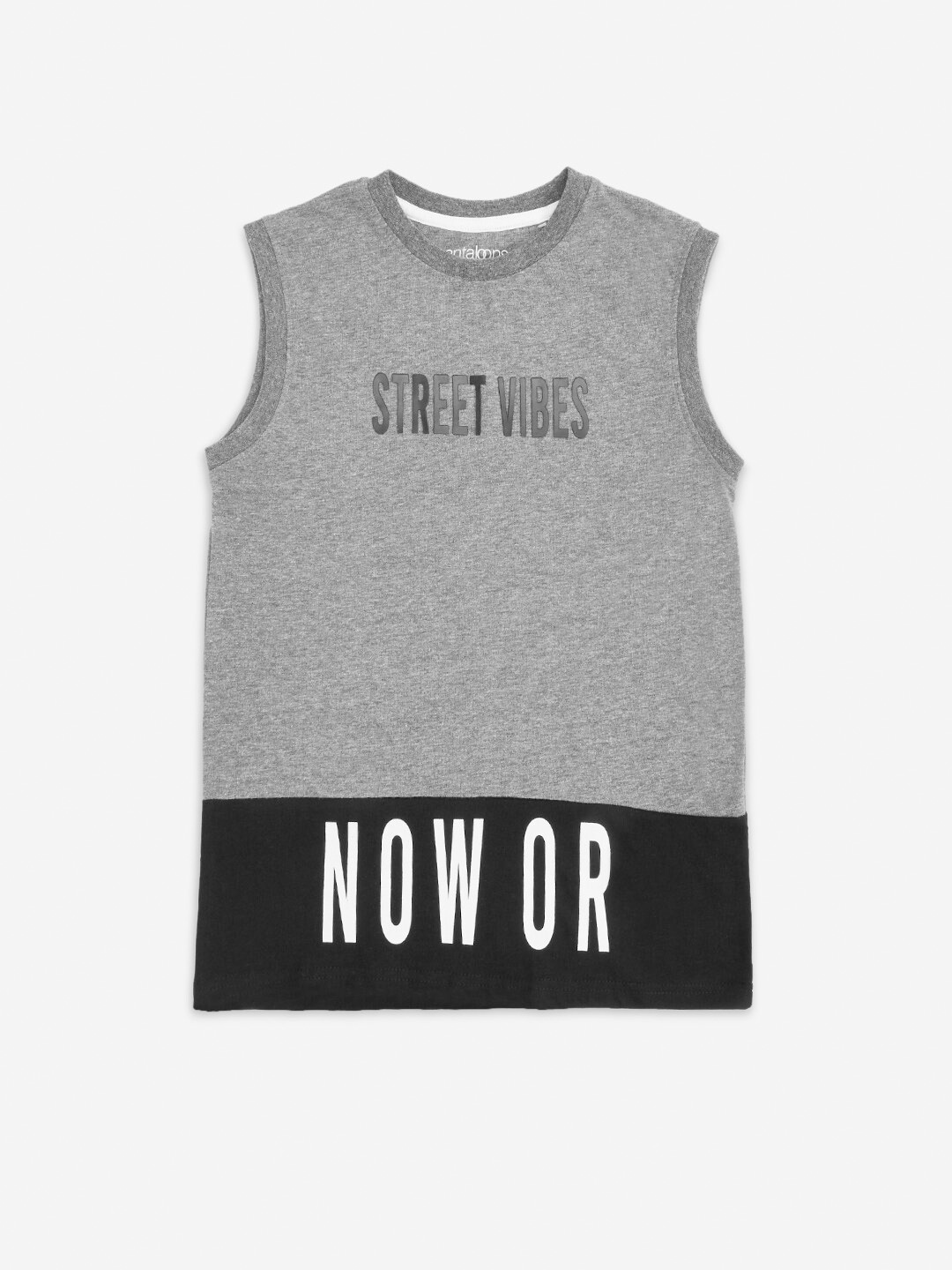 

Pantaloons Junior Boys Grey and Black Typography Printed T-shirt