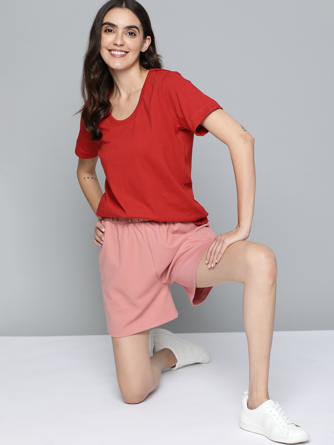 

M&H Easy Women Red Solid Pure Cotton T-shirt