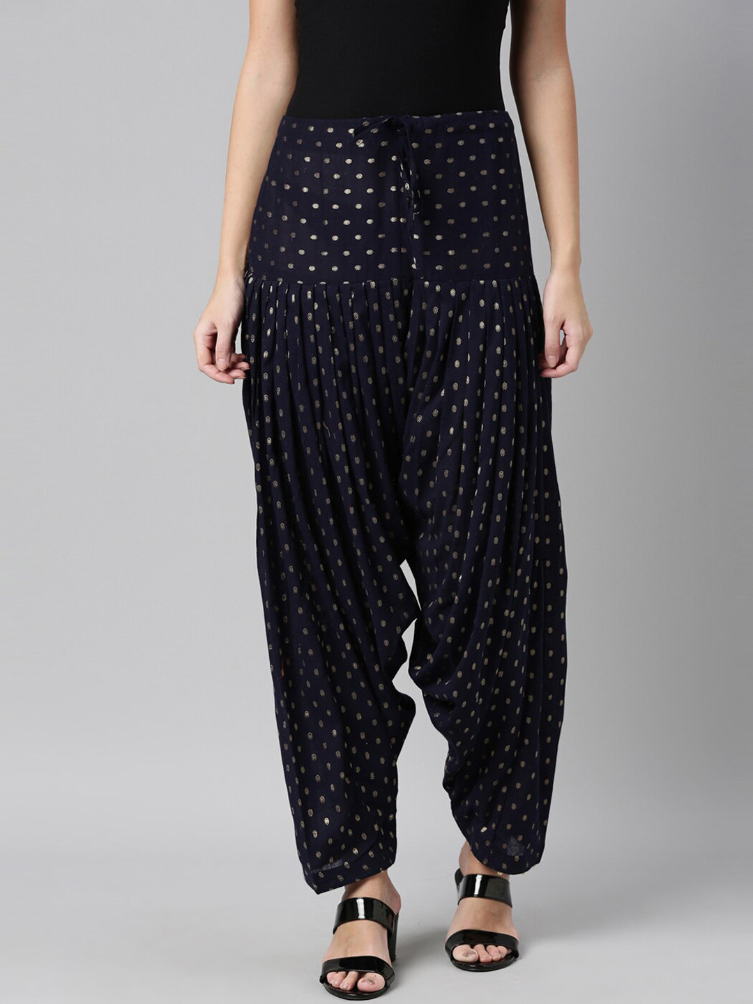 

Souchii Women Navy Blue & Beige Woven-Design Pure Cotton Patiala