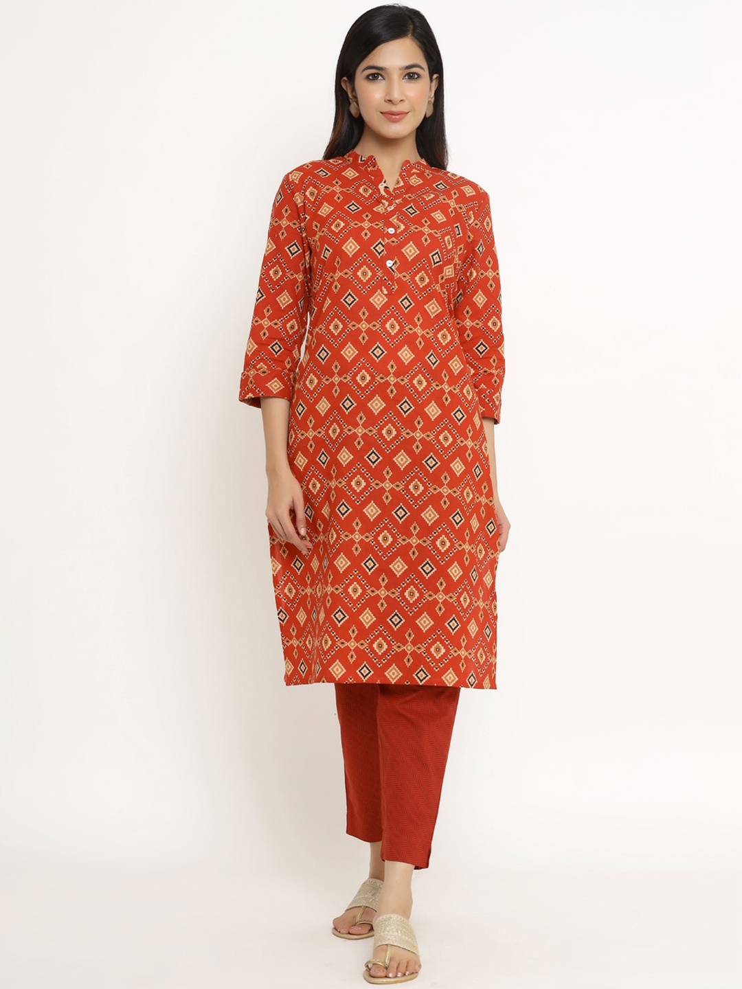 

Sangria Women Red Ethnic Motifs Printed Pure Cotton Kurta with Trousers