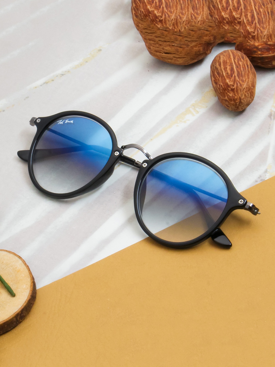 

Ted Smith Unisex Blue Lens & Black Oval Sunglasses with UV Protected Lens MOON-X_C4