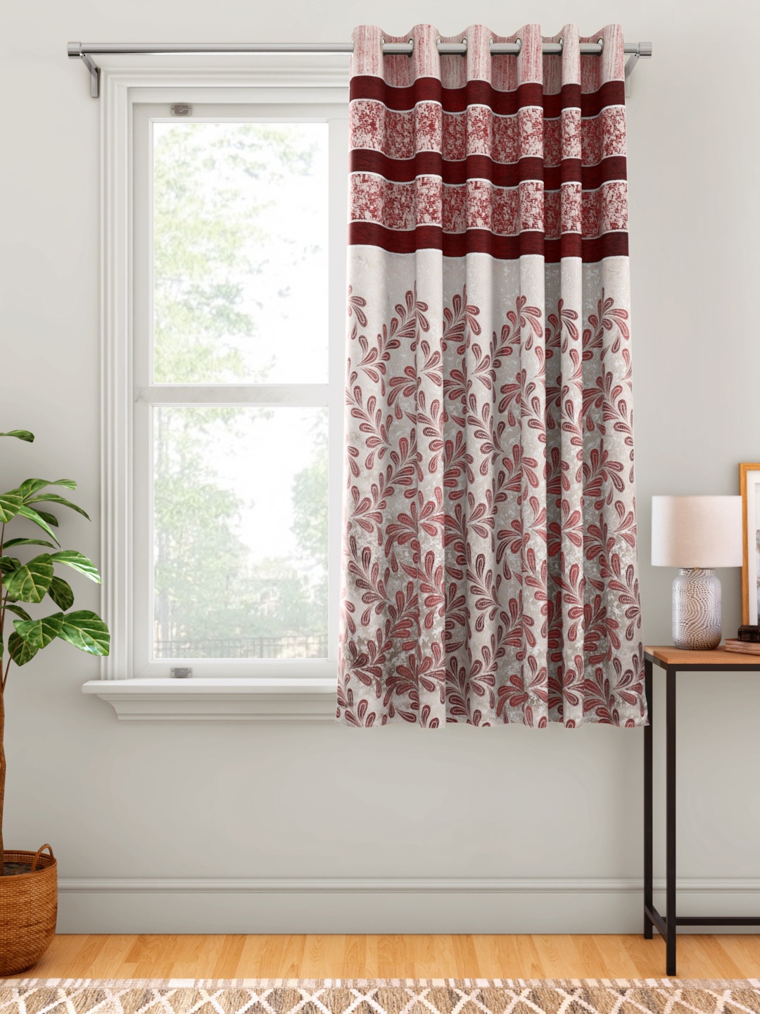 

Aura Off White & Maroon Ethnic Patterned Window Curtain