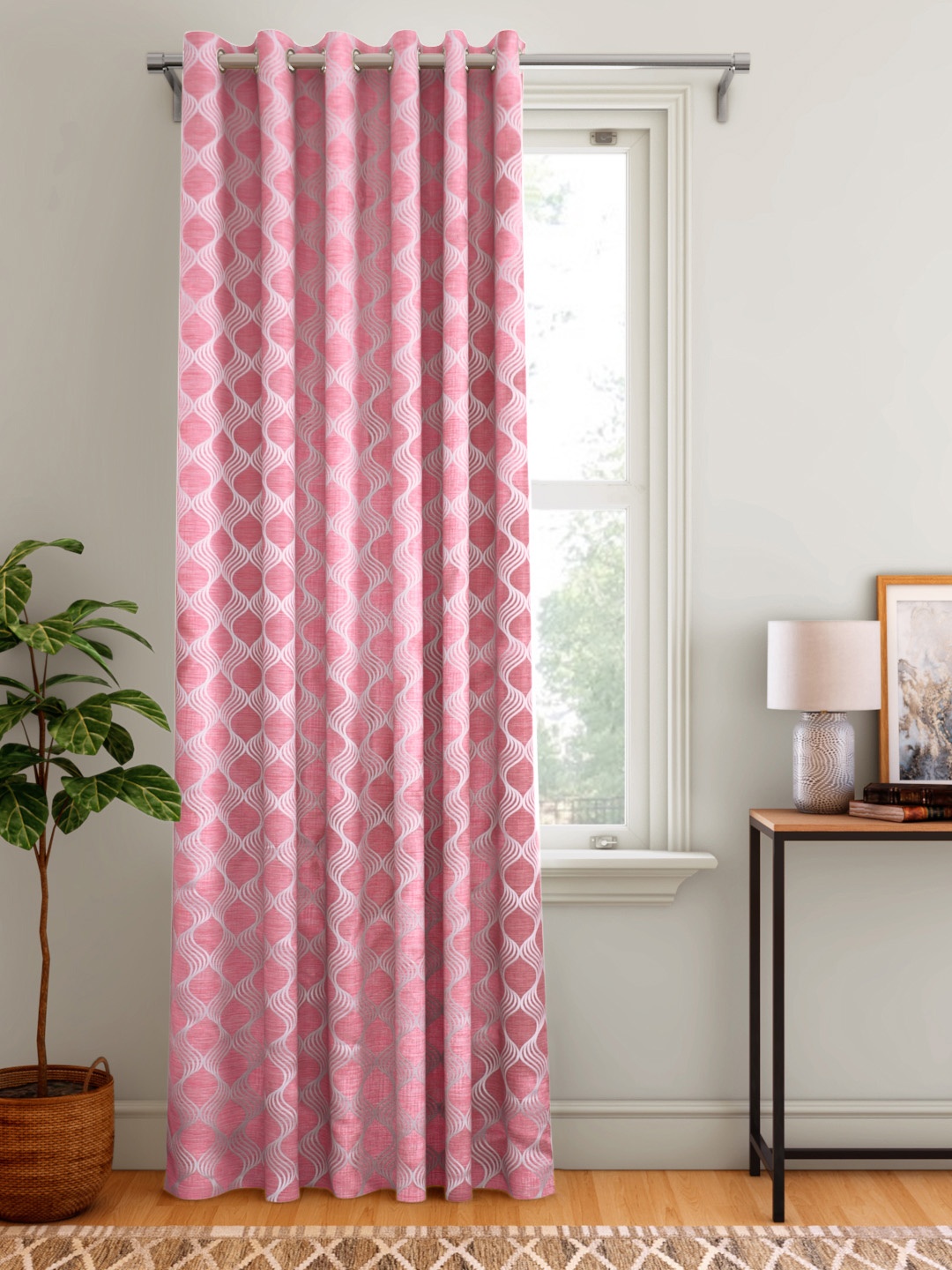 

Aura Pink & White Patterned Single Door Curtain