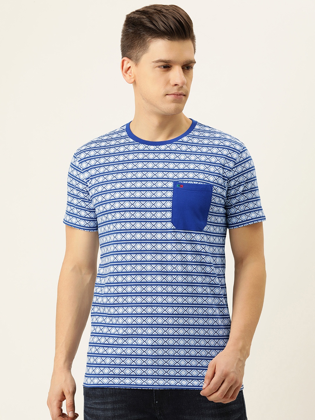 

Peter England Casuals Men White & Blue Printed Slim Fit T-shirt