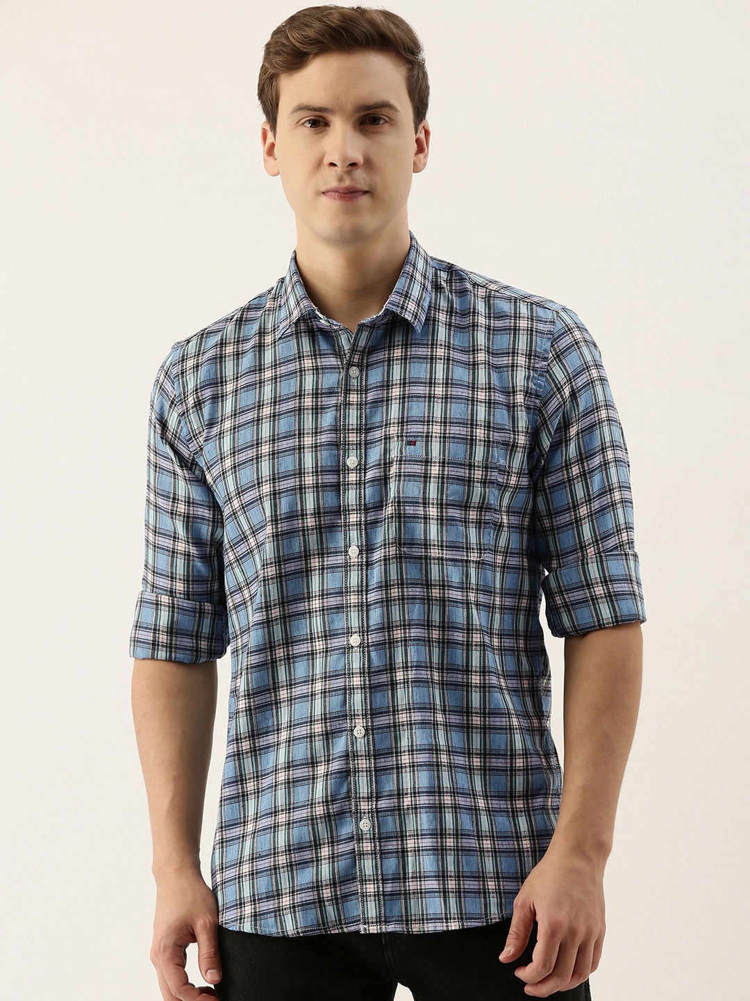 

Peter England Casuals Men Blue Slim Fit Checked Casual Shirt