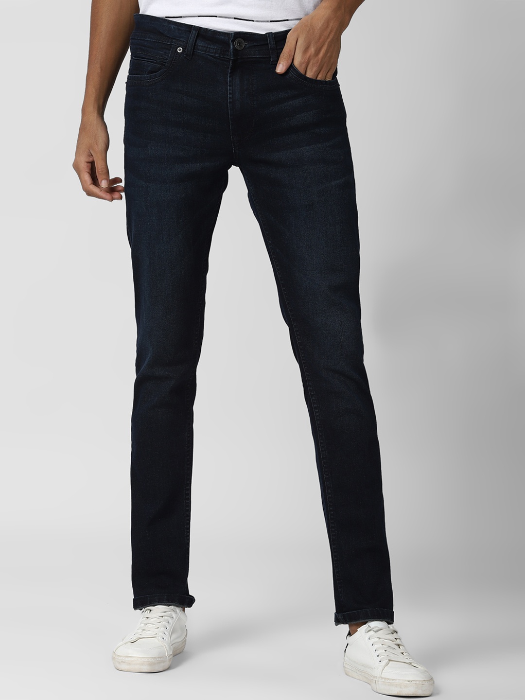 

Peter England Casuals Men Blue ACE Slim Tapered Fit Light Fade Stretchable Jeans