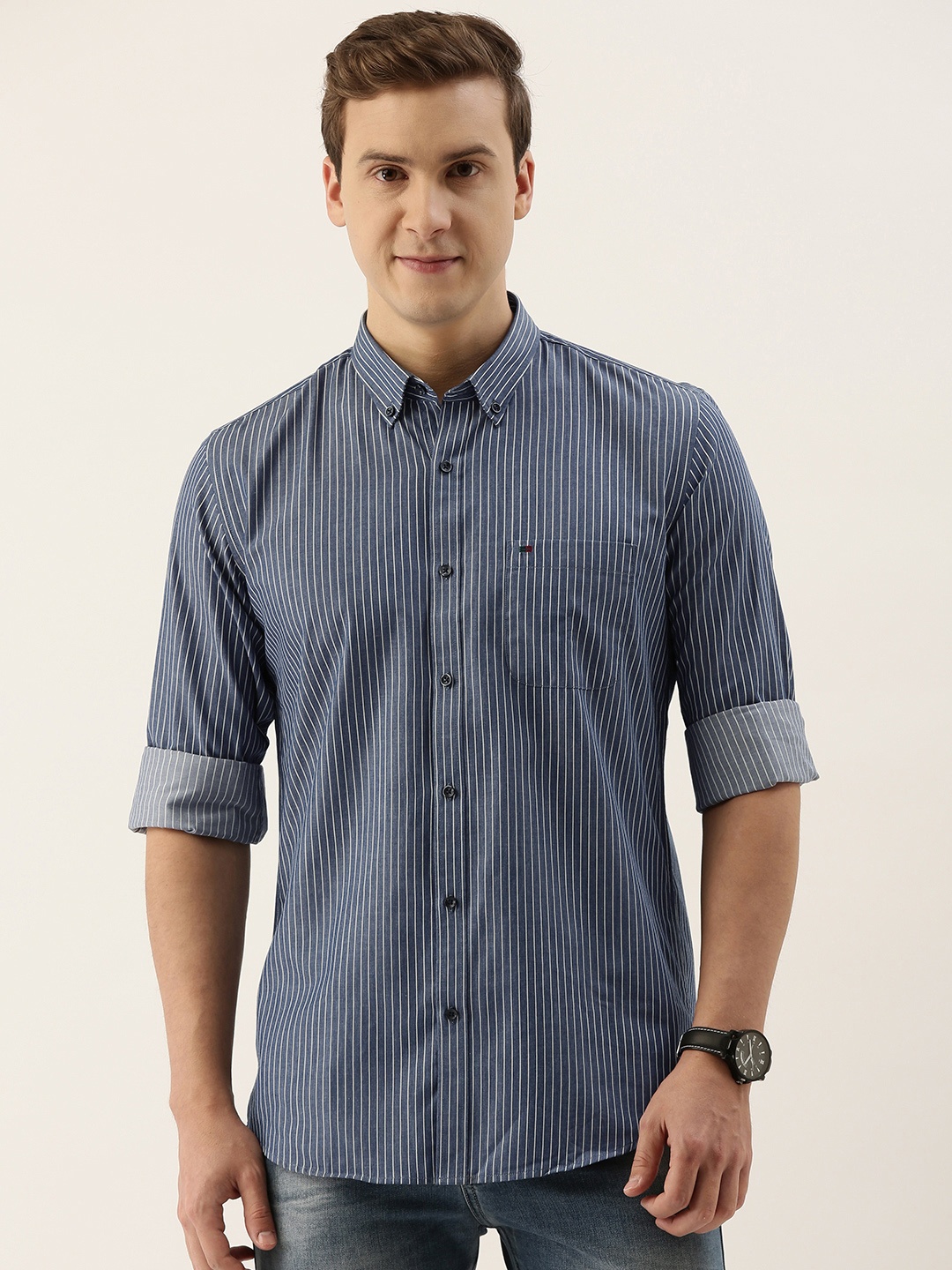 

Peter England Casuals Men Navy Blue & White Slim Fit Striped Pure Cotton Casual Shirt