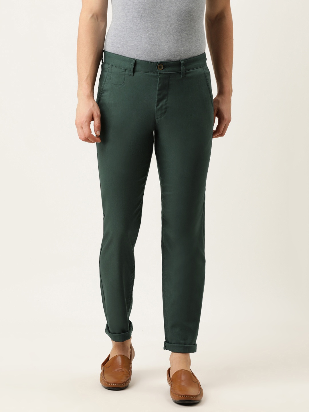 

PETER ENGLAND UNIVERSITY Men Olive Green Slim Fit Trousers