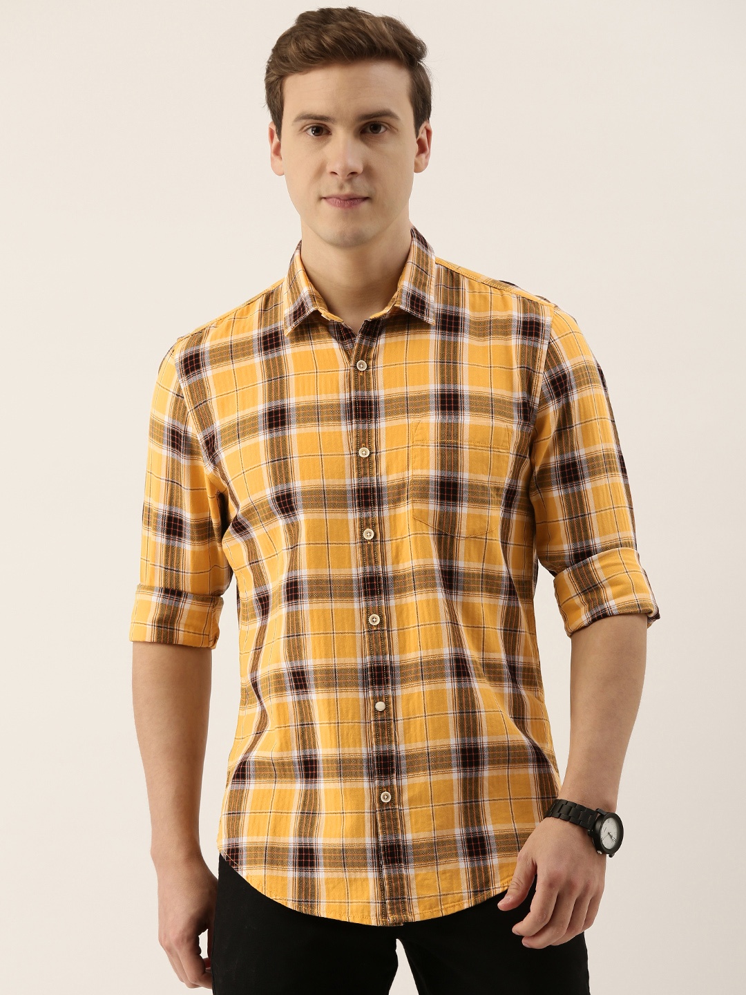 

Peter England Casuals Men Yellow & Black Slim Fit Checked Casual Shirt