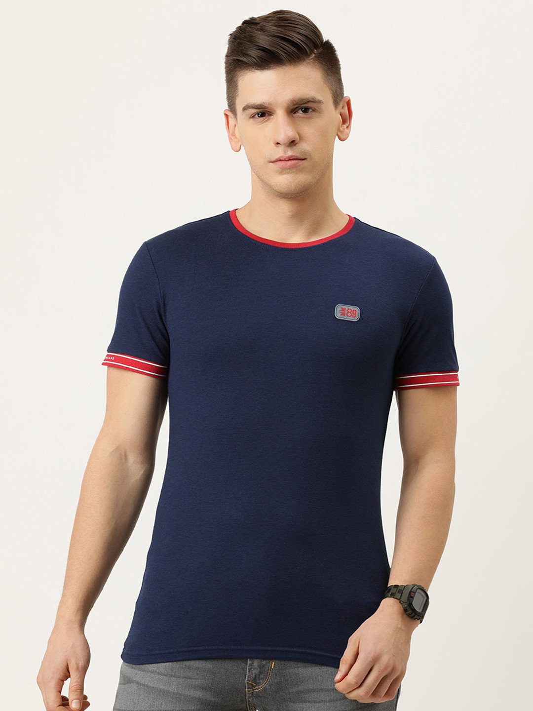 

Peter England Casuals Men Navy Blue T-shirt with Tipping Detail