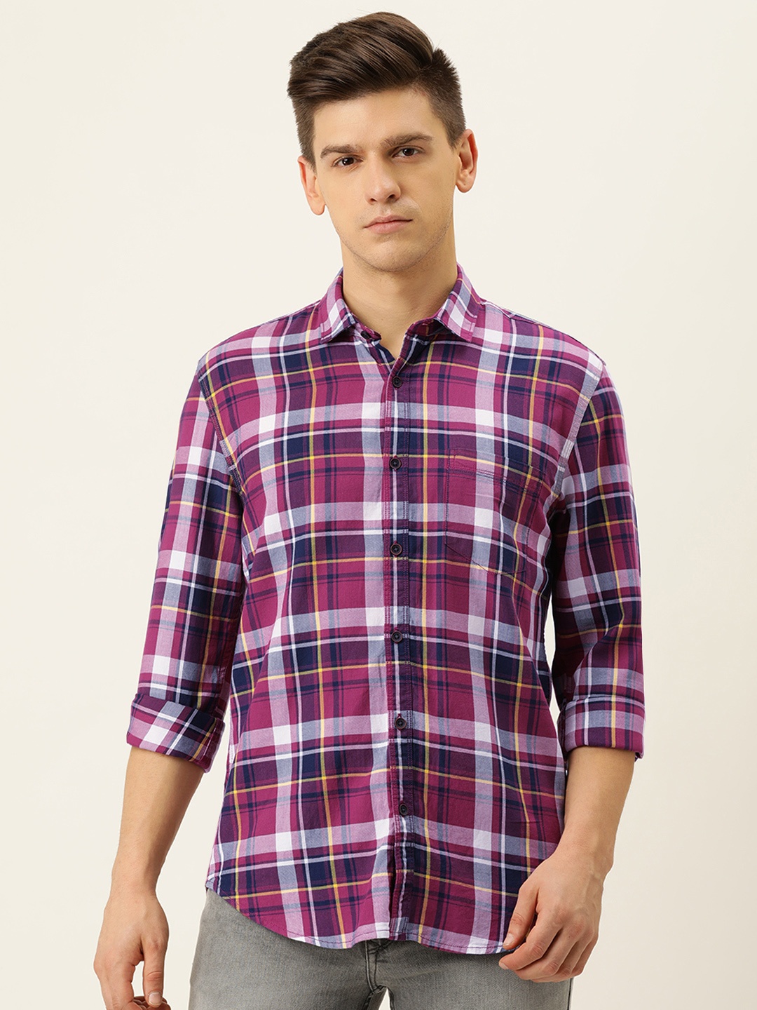 

Peter England Casuals Men Pink & White Slim Fit Tartan Checks Pure Cotton Casual Shirt