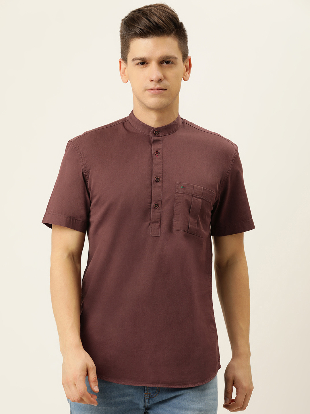 

Peter England Casuals Men Burgundy Cotton Slim Fit Casual Shirt