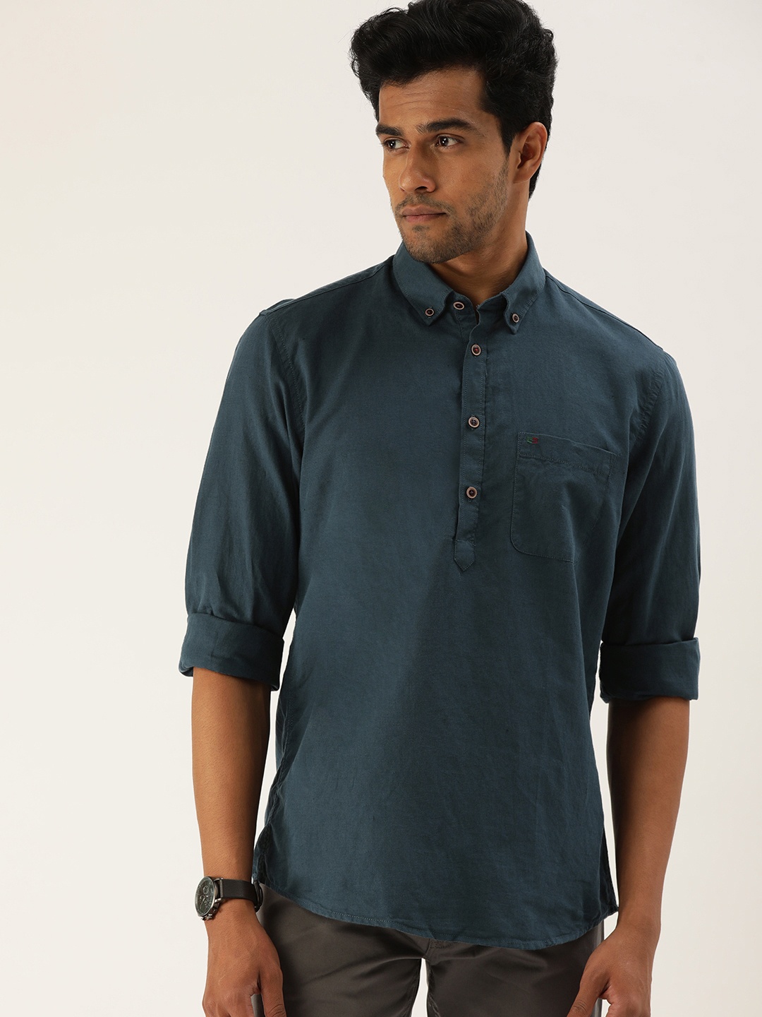 

Peter England Casuals Men Blue Slim Fit Opaque Casual Shirt