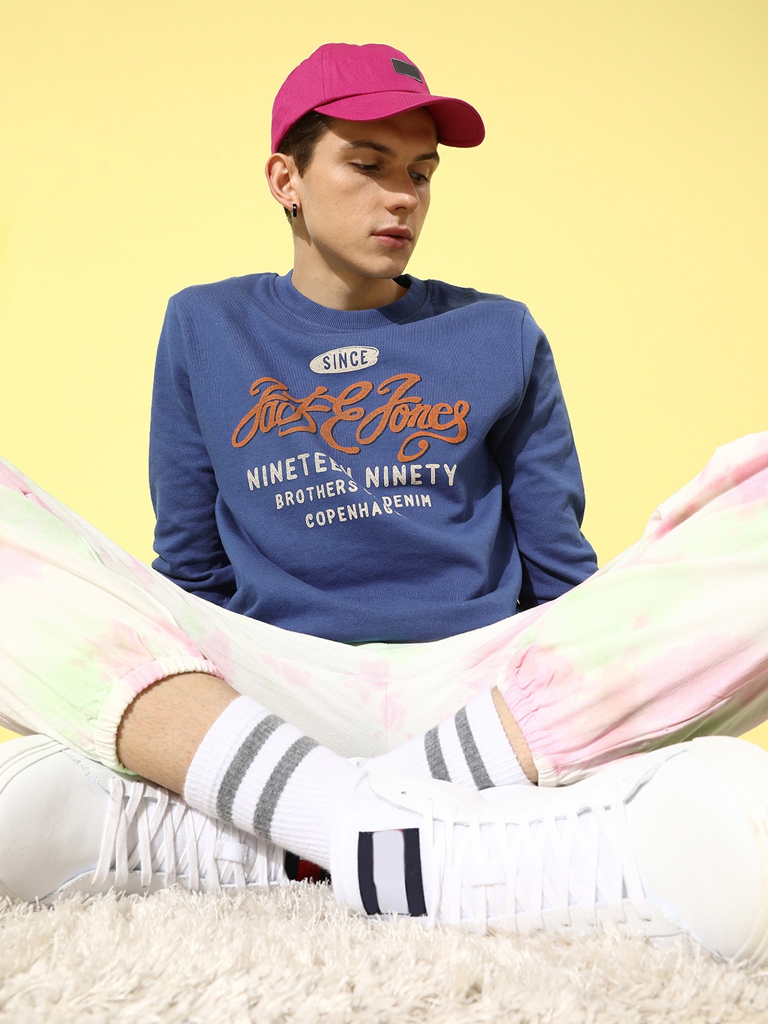 

Jack & Jones Men Blue Printed Graphic Sweatshirt